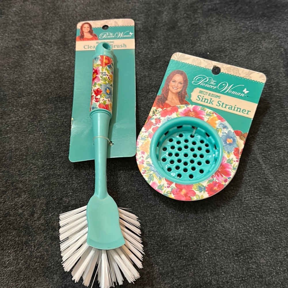 PIONEER WOMAN SET